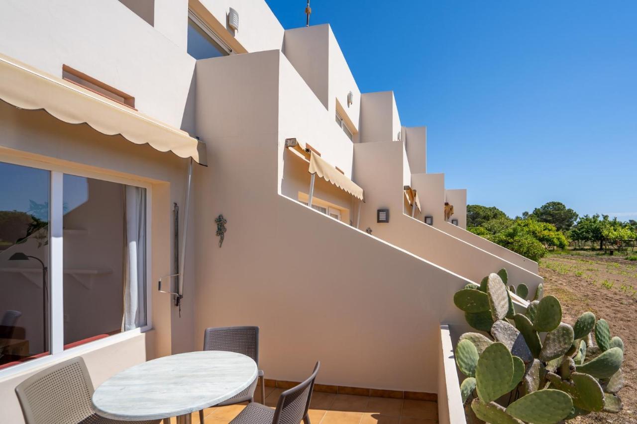 Apartamentos Marcelino - Formentera Break Es Pujols Luaran gambar