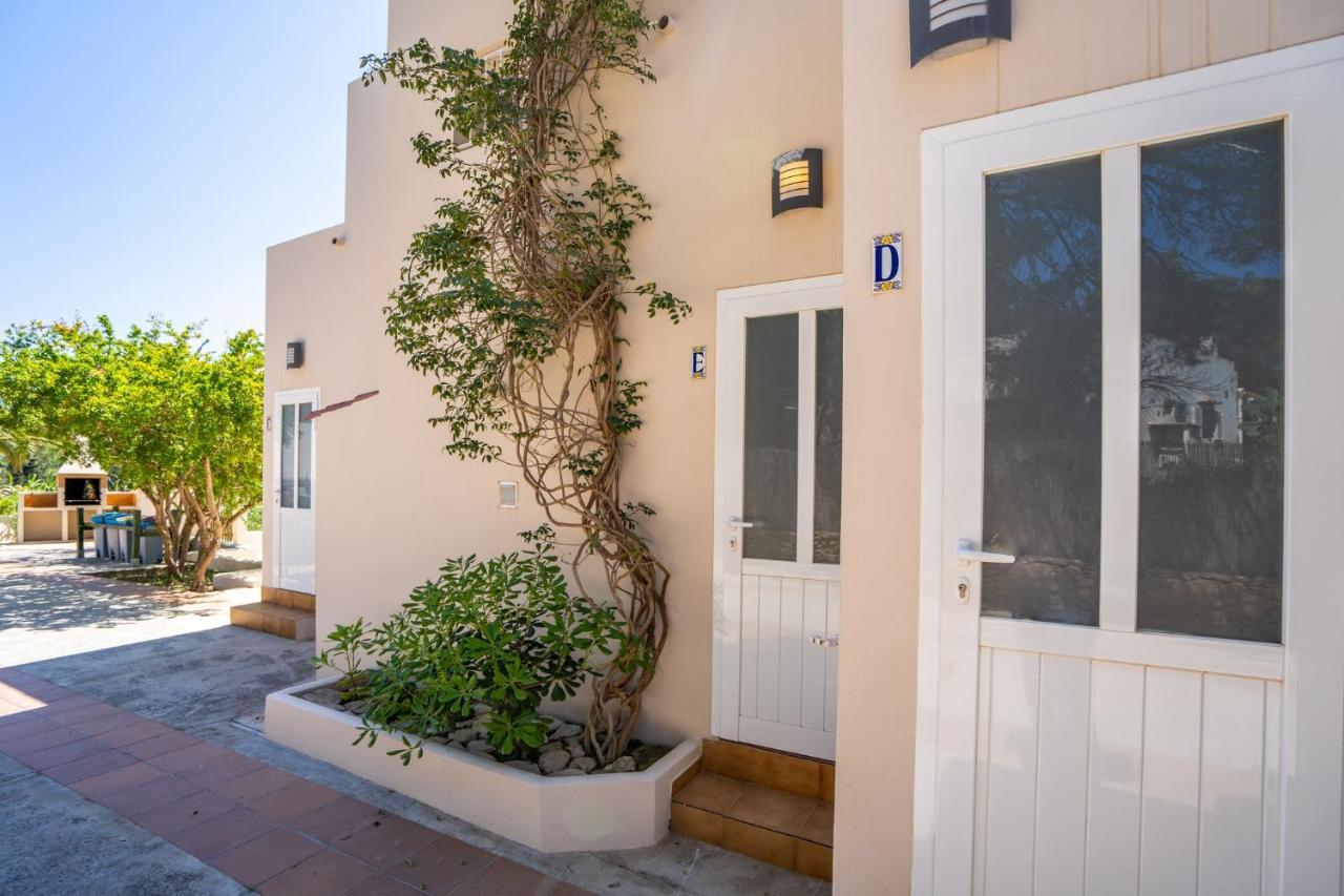 Apartamentos Marcelino - Formentera Break Es Pujols Luaran gambar