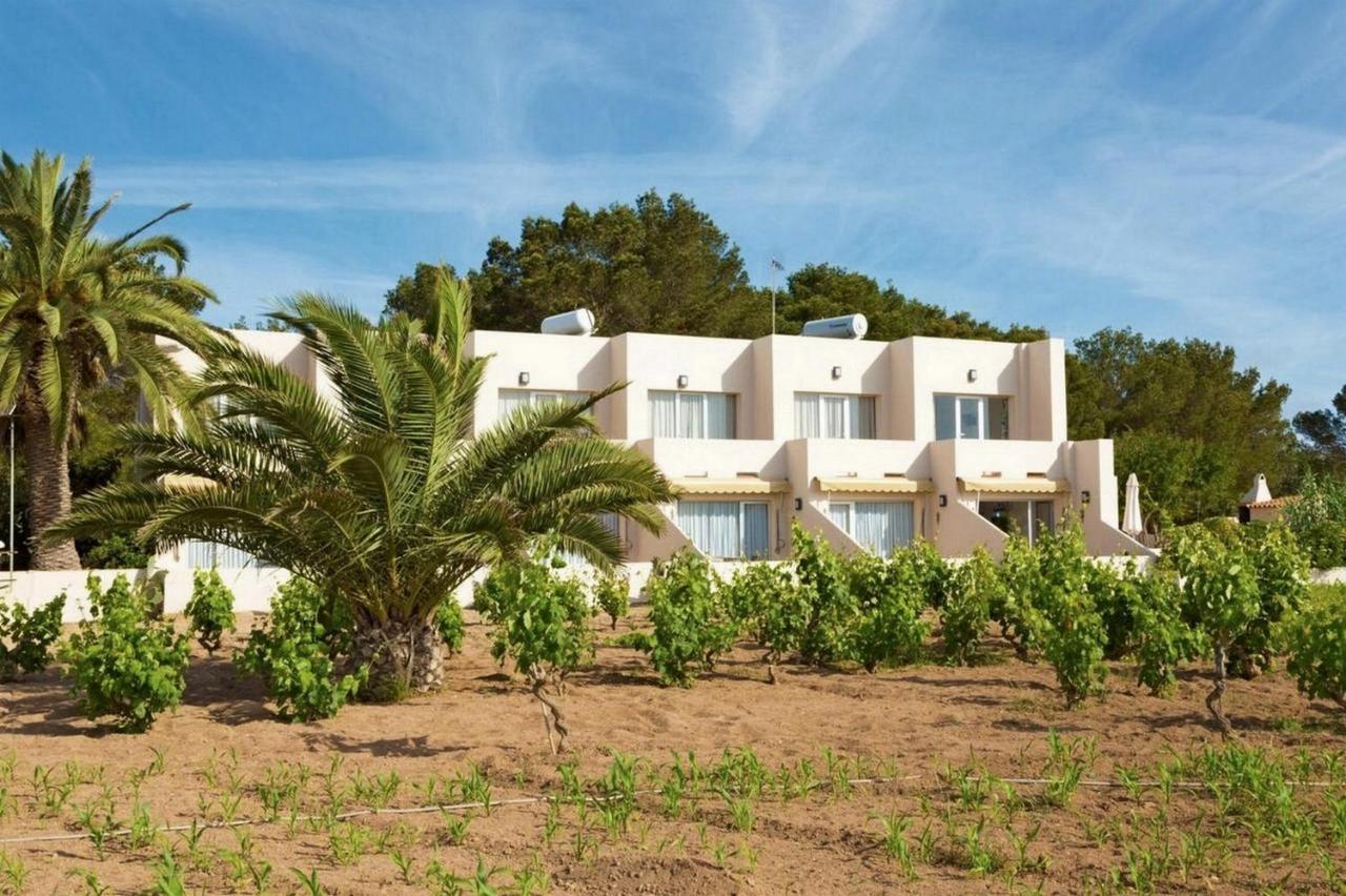 Apartamentos Marcelino - Formentera Break Es Pujols Luaran gambar